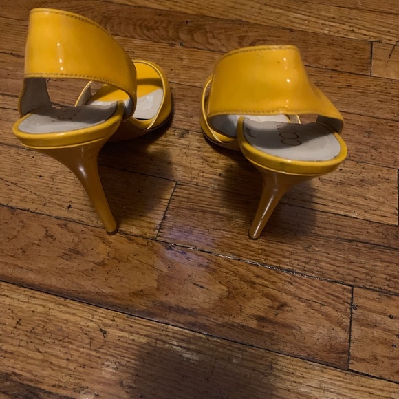 Shoes - Picture 3 of 4